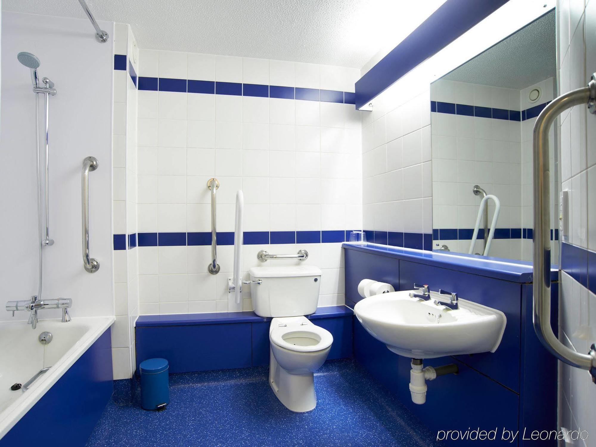 Travelodge Plymouth Extérieur photo